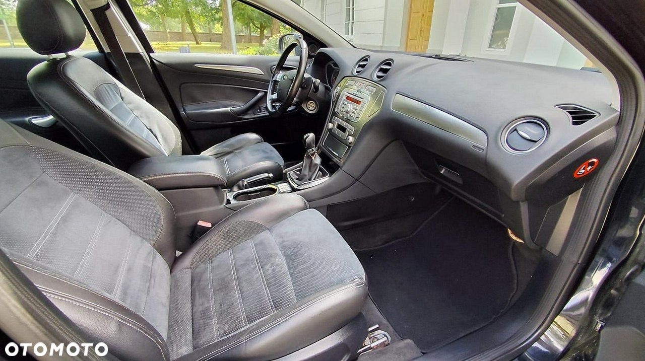 Ford Mondeo - 15