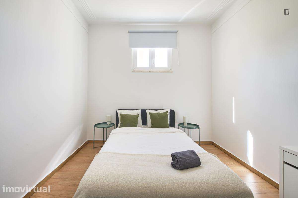 Quarto - localizado em Alameda Lisbon - Grande imagem: 3/42