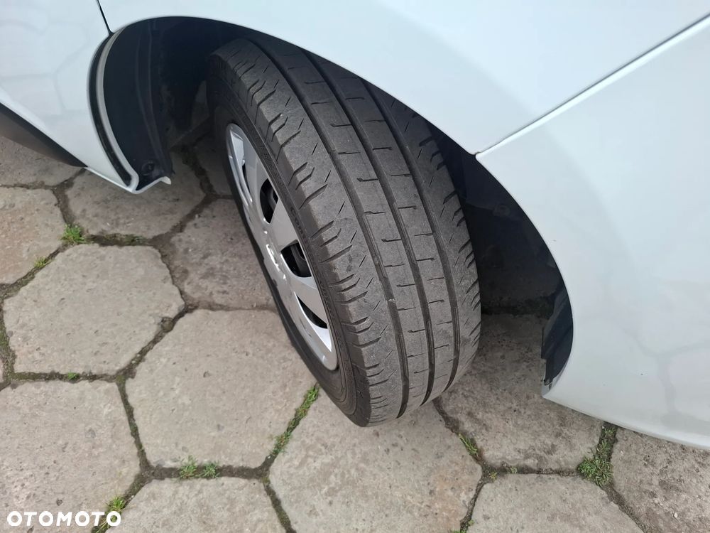 Opel Vivaro 2016 Long dubel kabina brygadówka klima Faktura VAT 23% - 30