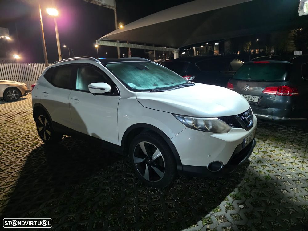 Nissan Qashqai 1.5 dCi Tekna Premium - 2