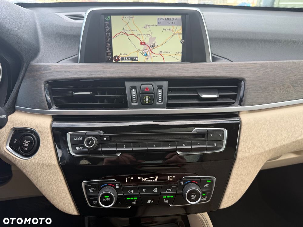 BMW X1 sDrive18i - 29