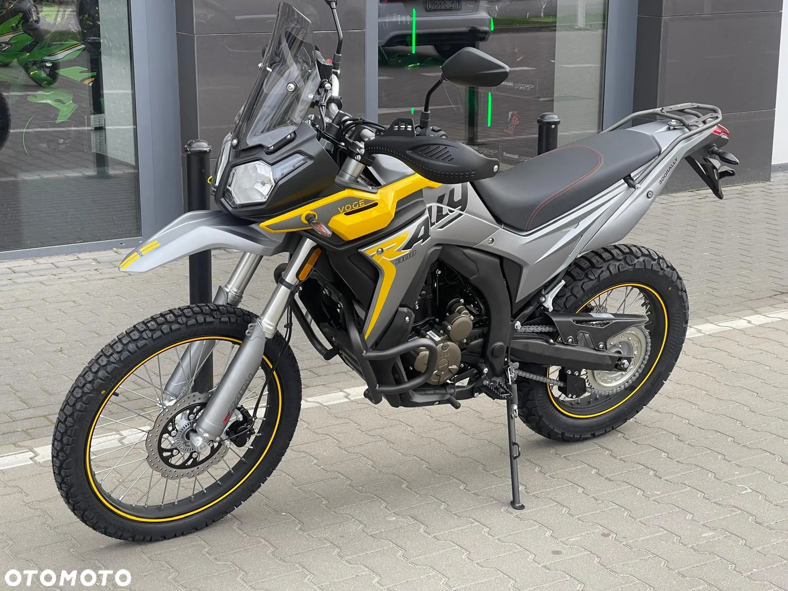 VOGE 300GY RALLY - 12