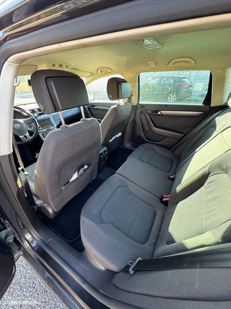 VW Passat Variant 2.0 TDI Confortline - 6