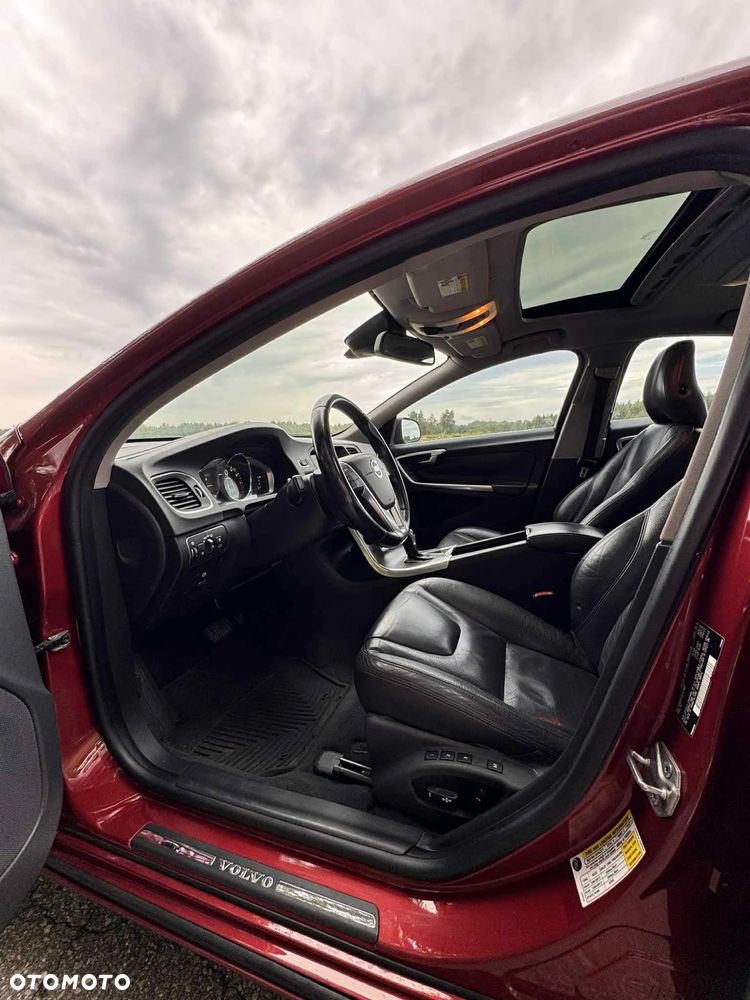 Volvo S60 2.5 T5 - 12