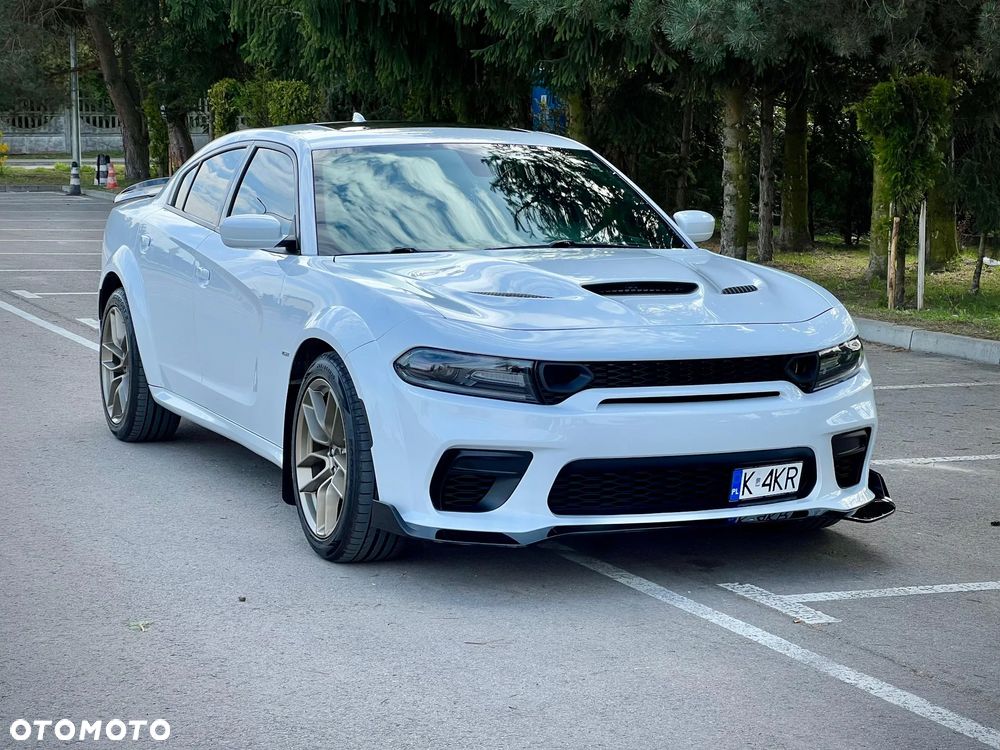 Dodge Charger - 8