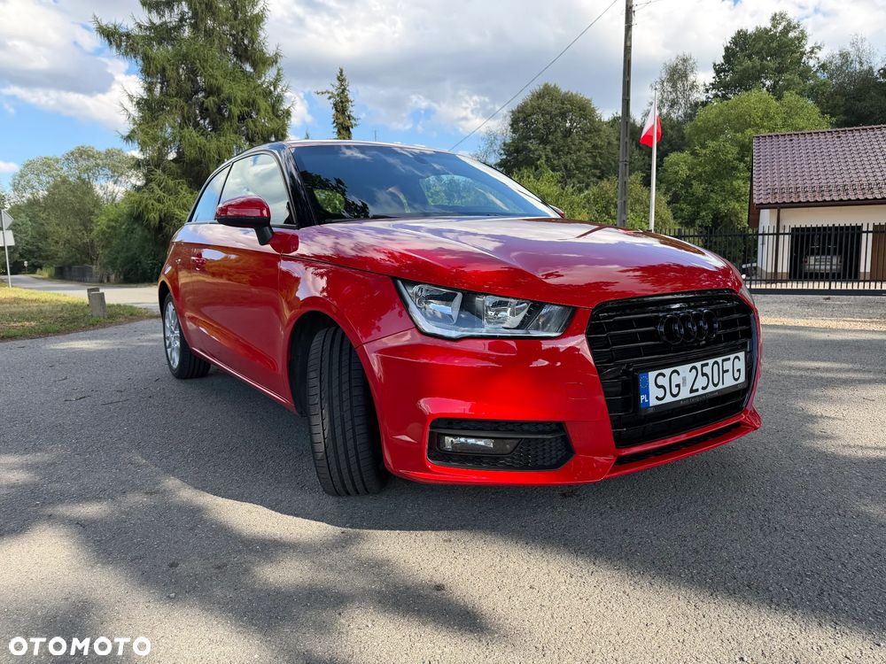Audi A1 3-drzwiowe 1.6 TDI S line Sportpaket - 3
