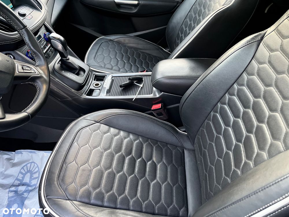 Ford Kuga 2.0 TDCi 4x4 Vignale - 13