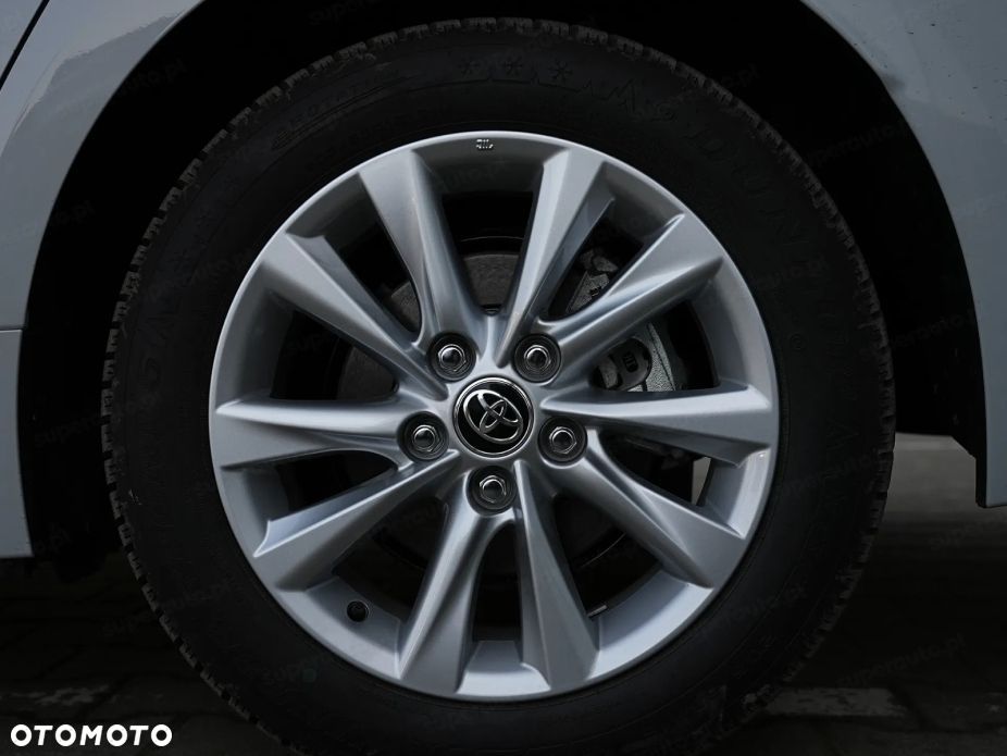 Toyota Corolla - 17