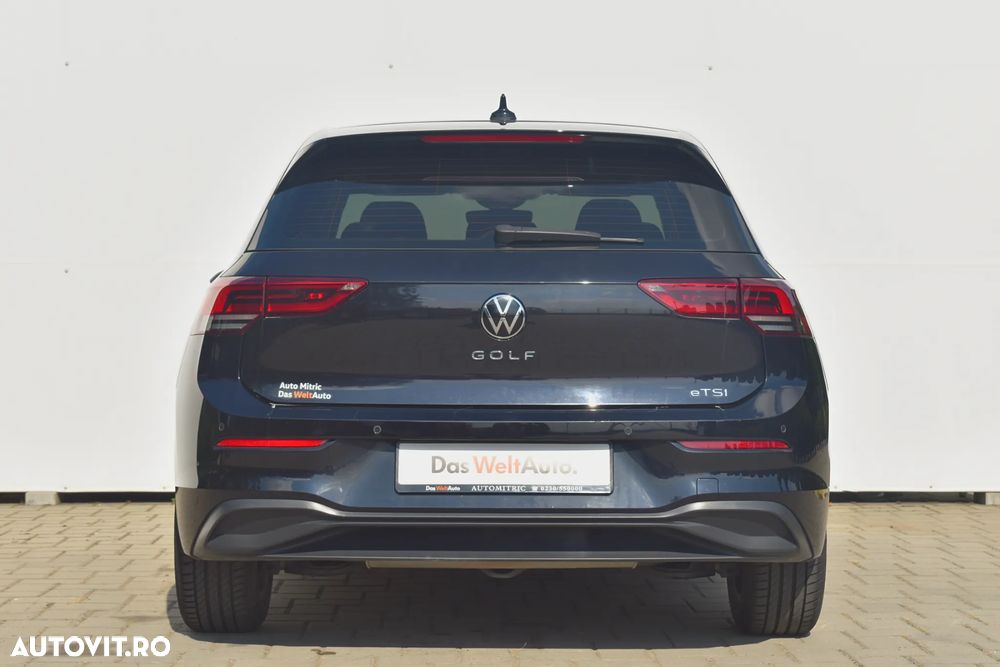 Volkswagen Golf 1.0 eTSI DSG MHEV Life - 11