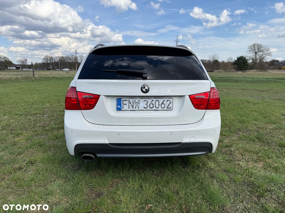 BMW Seria 3 318d - 4