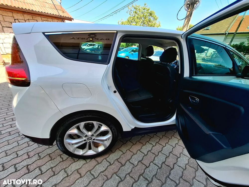 Renault Grand Scenic BLUE dCi 120 BUSINESS EDITION - 23