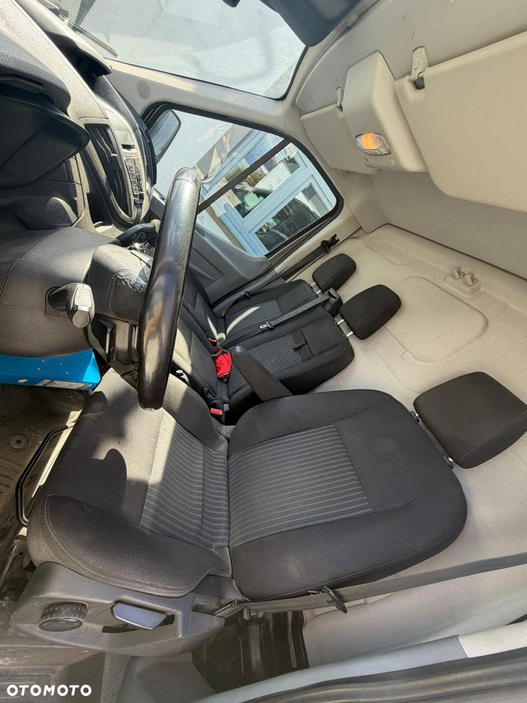 Ford Transit - 7