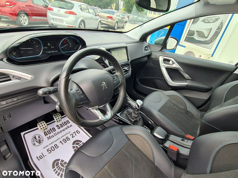 Peugeot 2008 1.2 Pure Tech GPF Crossway S&S - 19