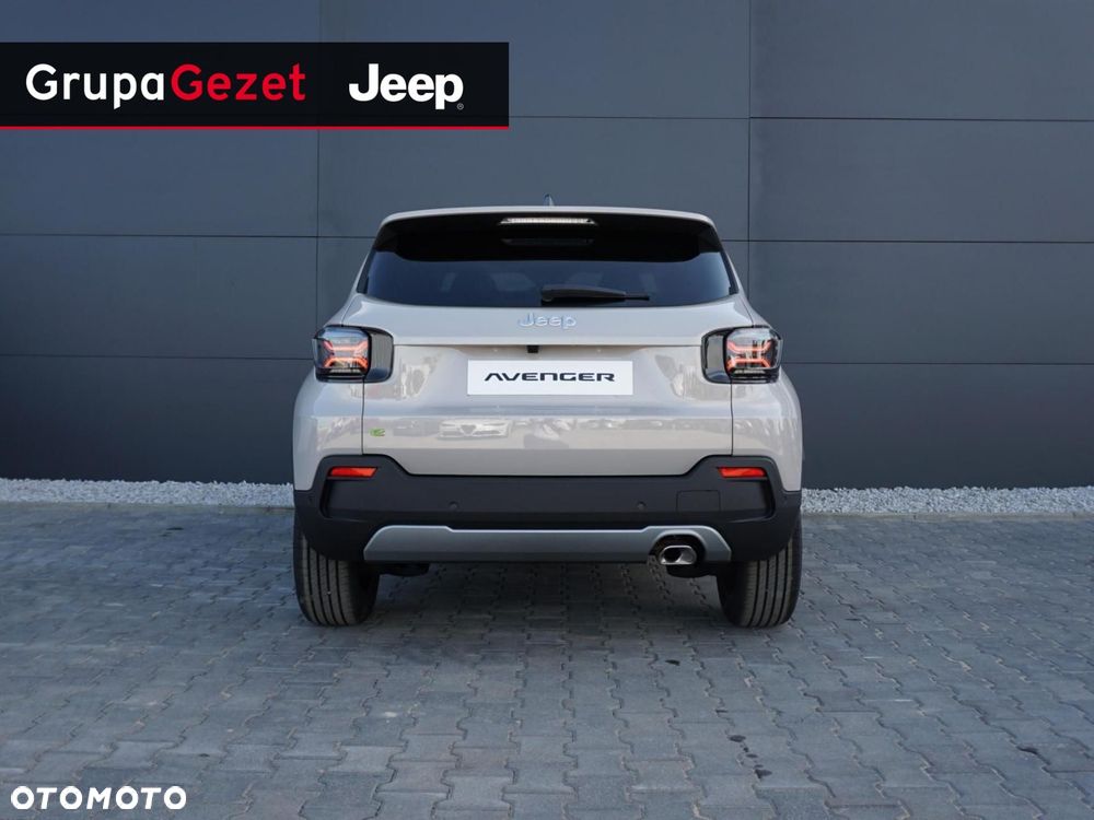 Jeep Avenger - 8