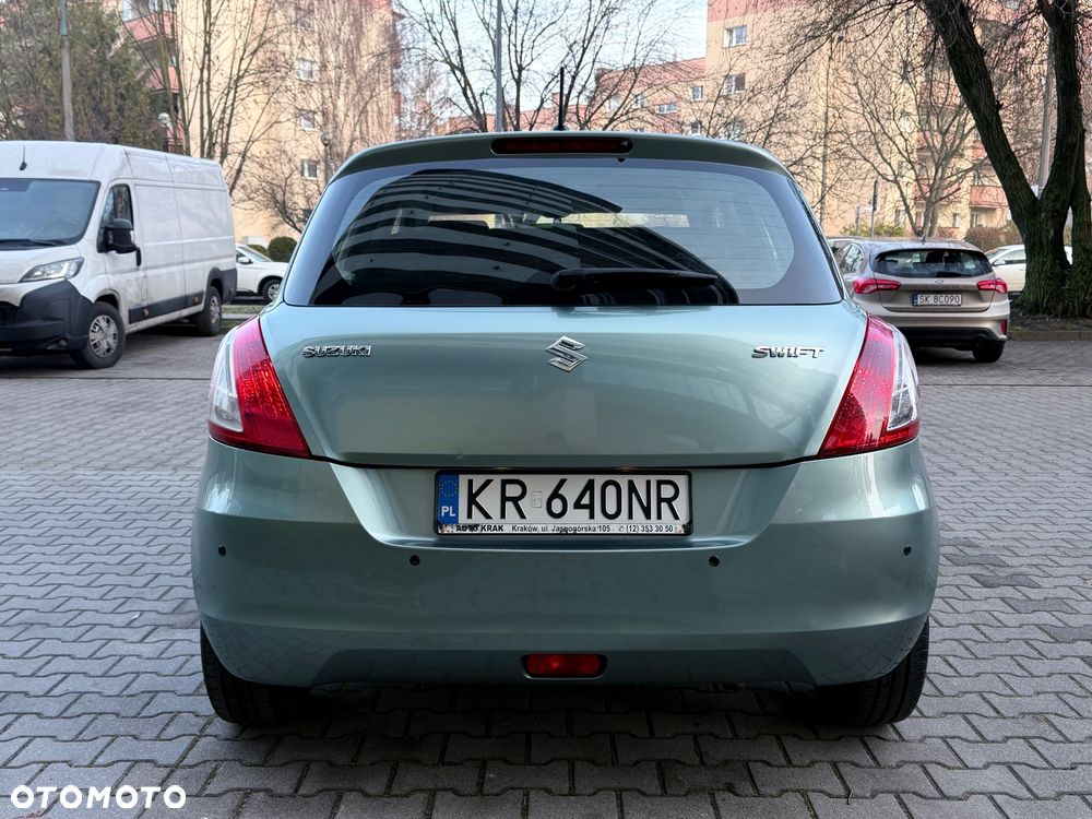 Suzuki Swift 1.2 Premium - 24