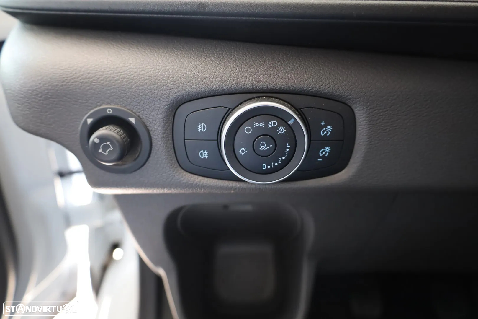 Ford Transit 350 L4 2.0 TDCi H3 Trend - 16