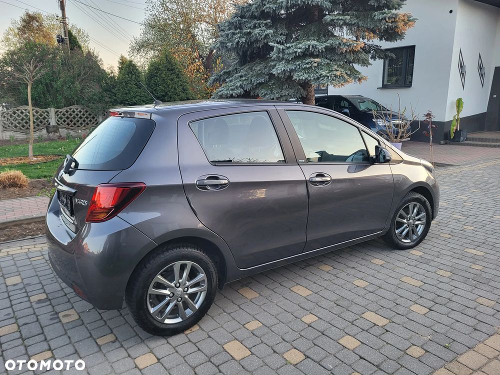 Toyota Yaris 1.33 Premium - 16