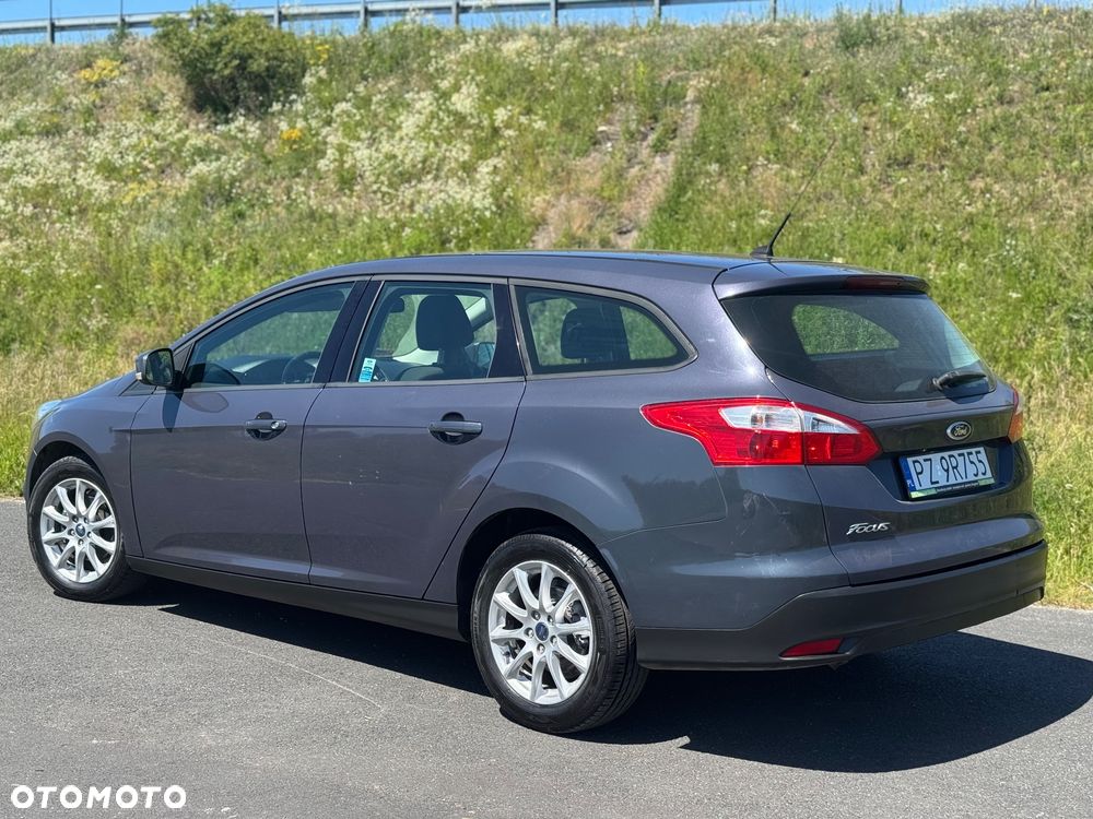 Ford Focus 1.6 Trend - 2