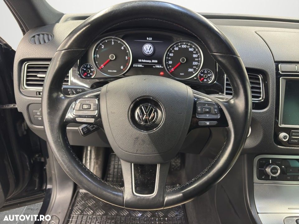 Volkswagen Touareg - 8