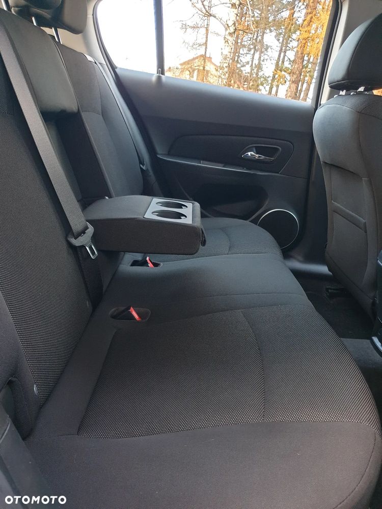 Chevrolet Cruze 1.4T LTZ - 35