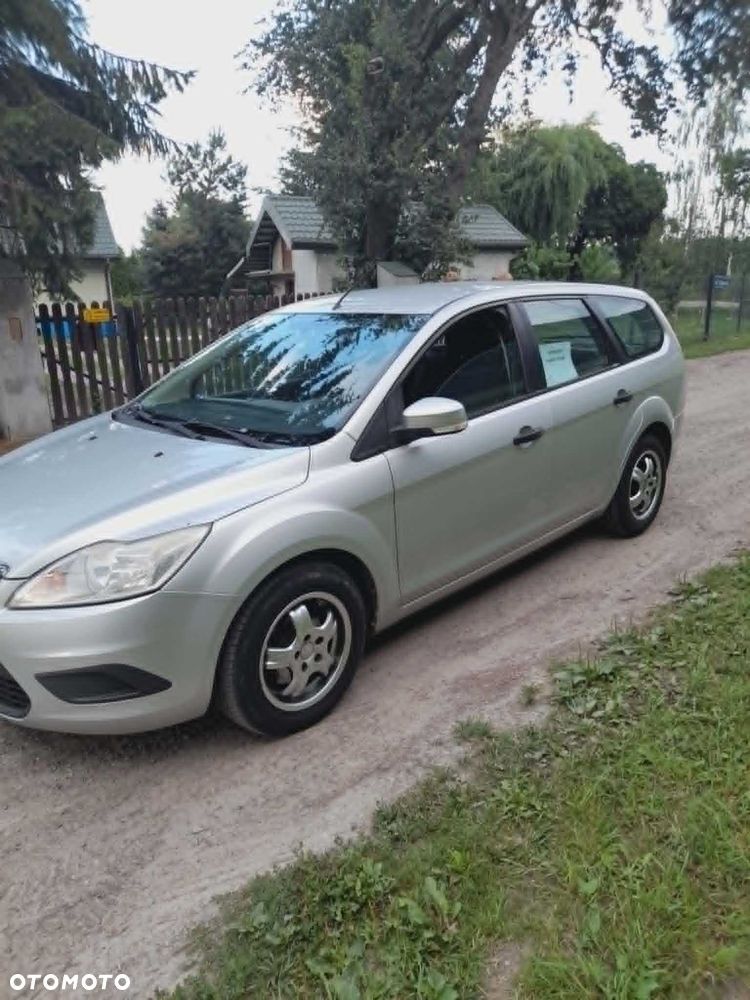 Ford Focus - 1