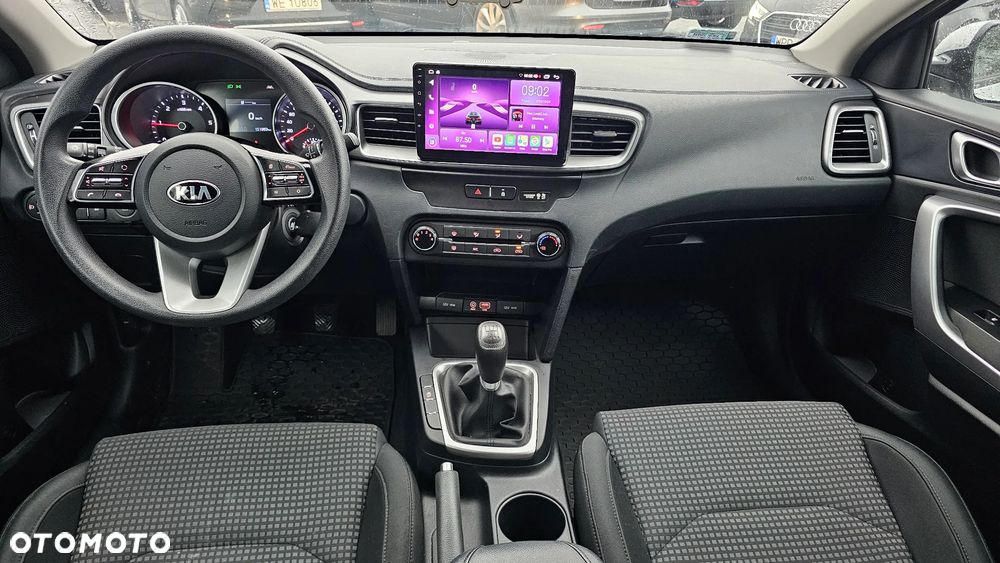 Kia Ceed 1.6 CRDi SCR M - 7