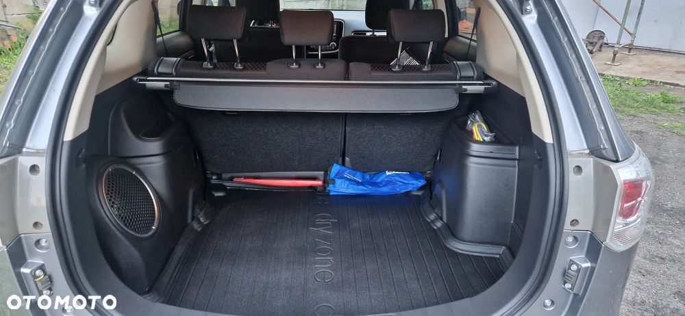 Mitsubishi Outlander 2.0 City Style 2WD - 7