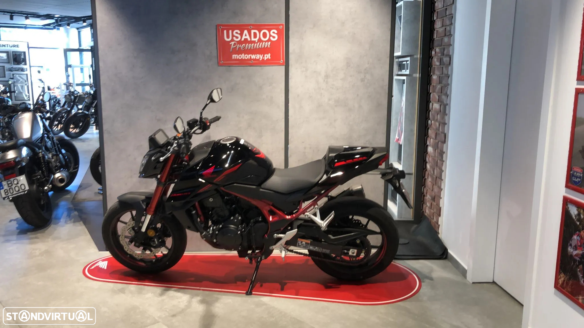 Honda Hornet - 4