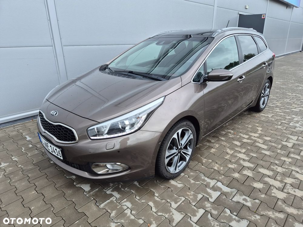 Kia Ceed 1.6 CRDi 128 Platinum Edition - 14