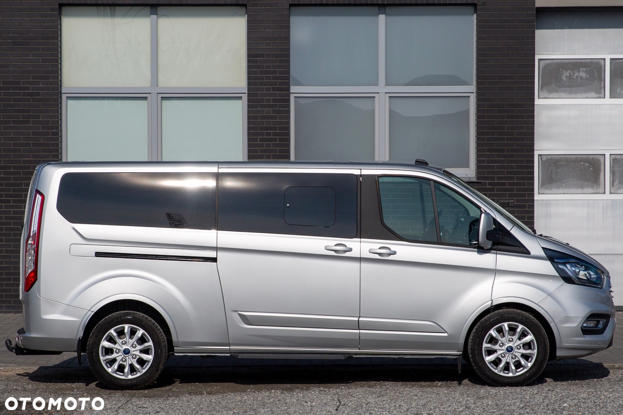 Ford Tourneo Custom - 3