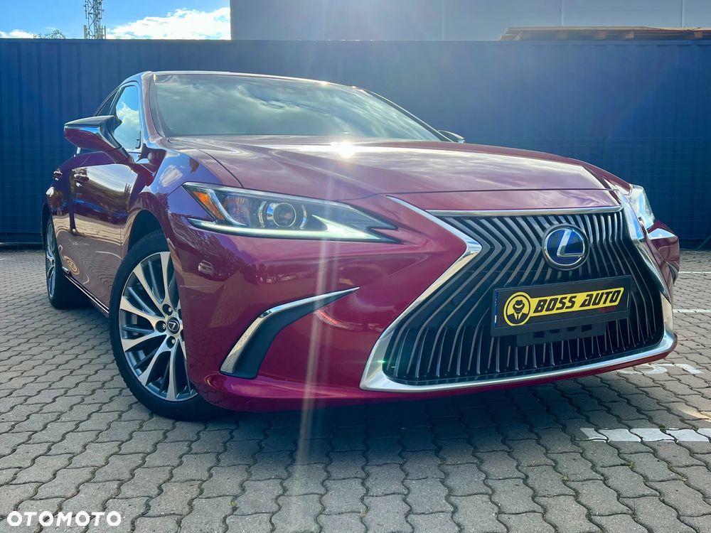 Lexus ES 300h F Sport - 2