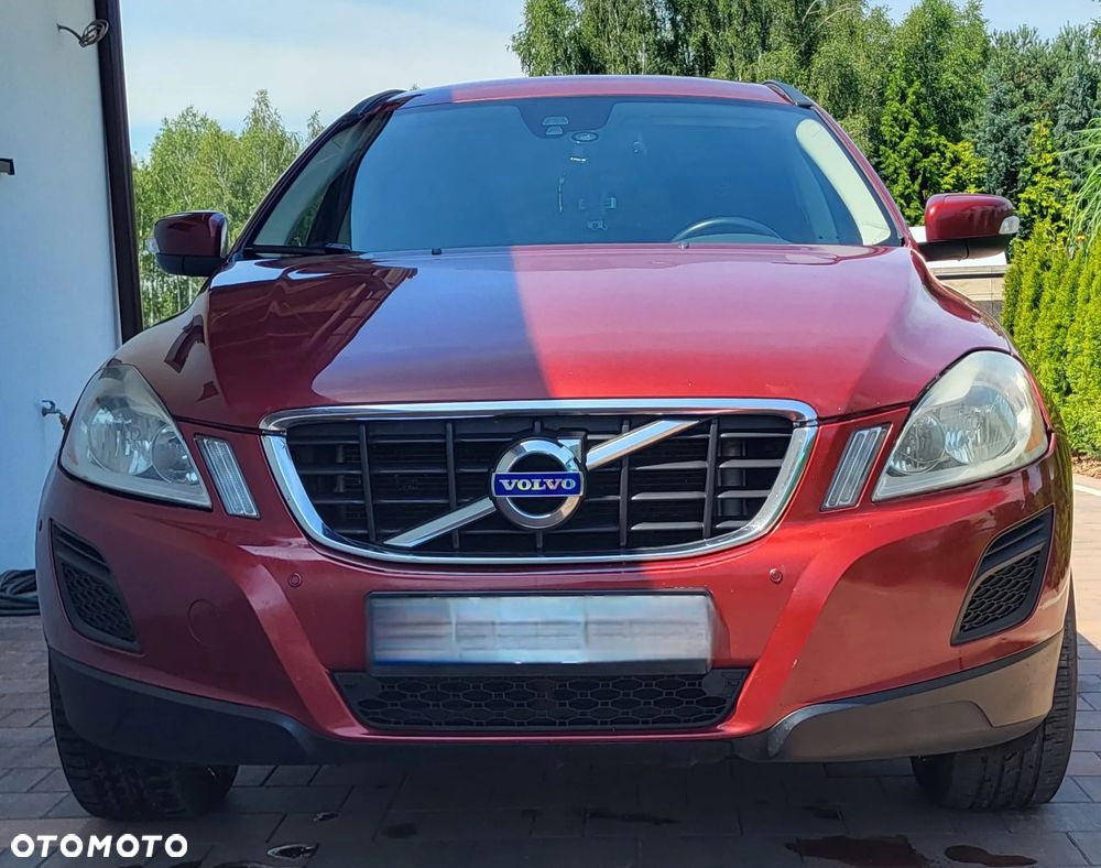Volvo XC 60 3.2 AWD Momentum - 2