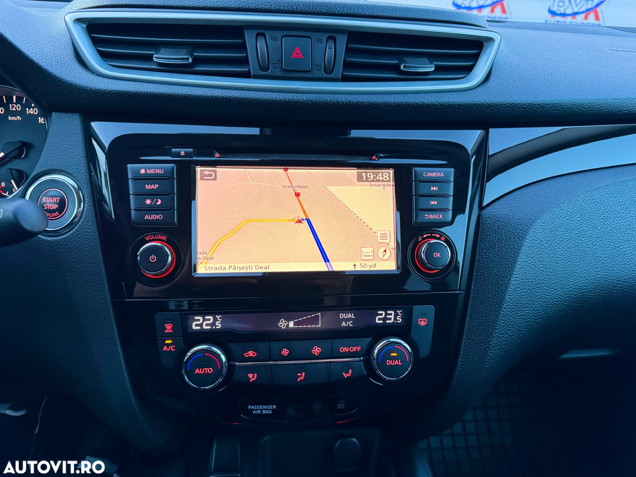 Nissan Qashqai 1.5 DCI N-CONNECTA - 23