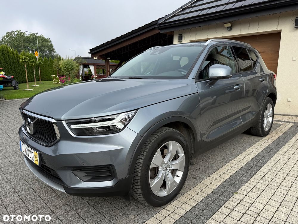 Volvo XC 40 D3 AWD Momentum Pro - 3