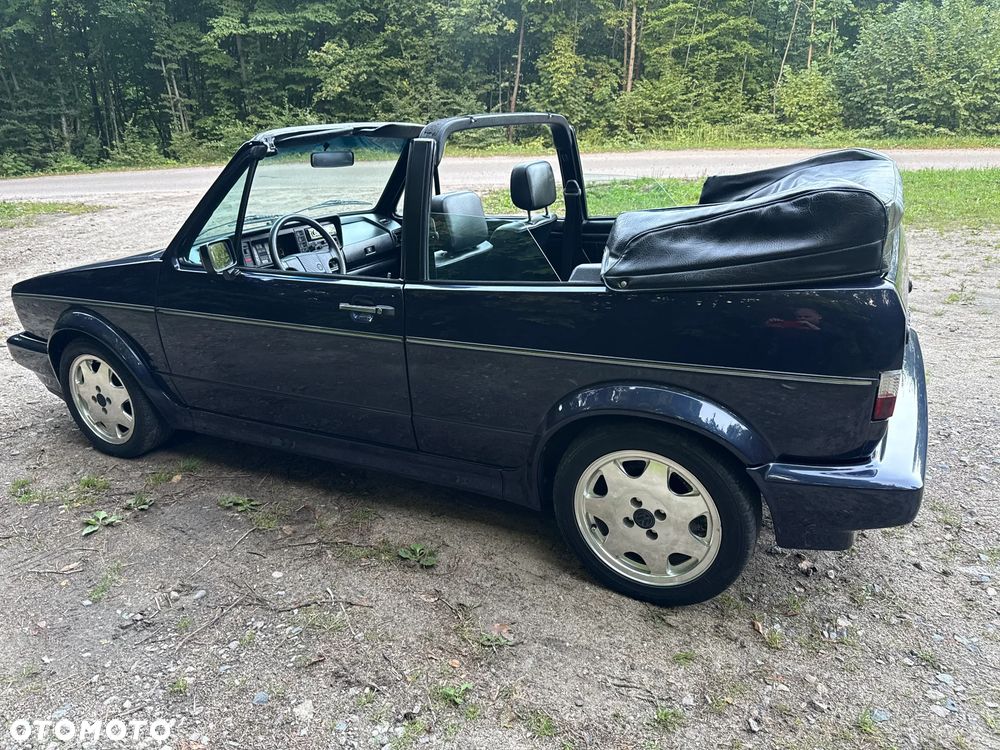 Volkswagen Golf - 4