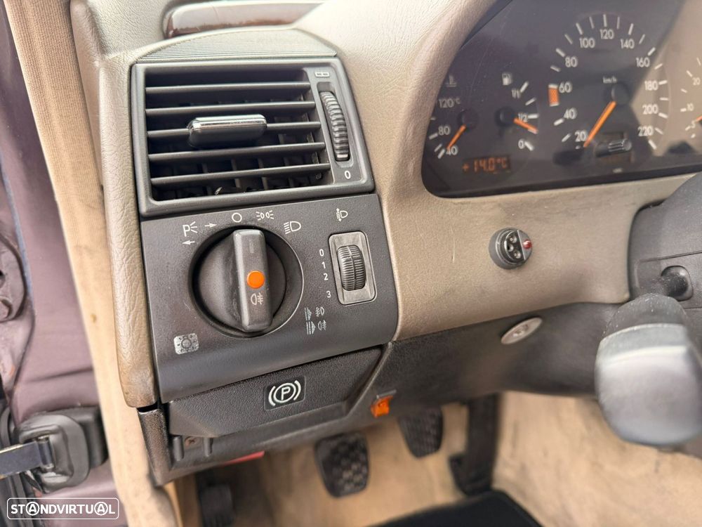 Mercedes-Benz C 250 D Sport - 22