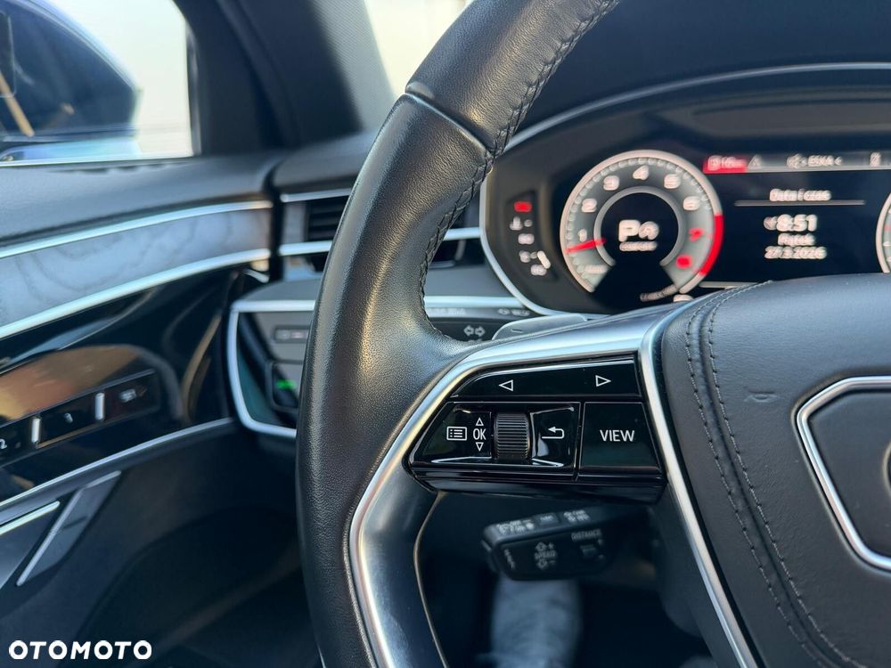 Audi A8 - 21