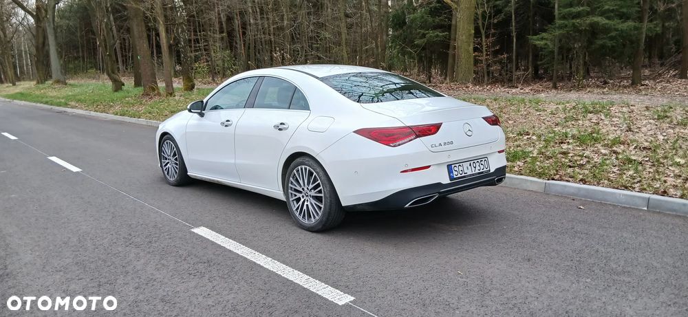 Mercedes-Benz CLA 200 7G-DCT - 5