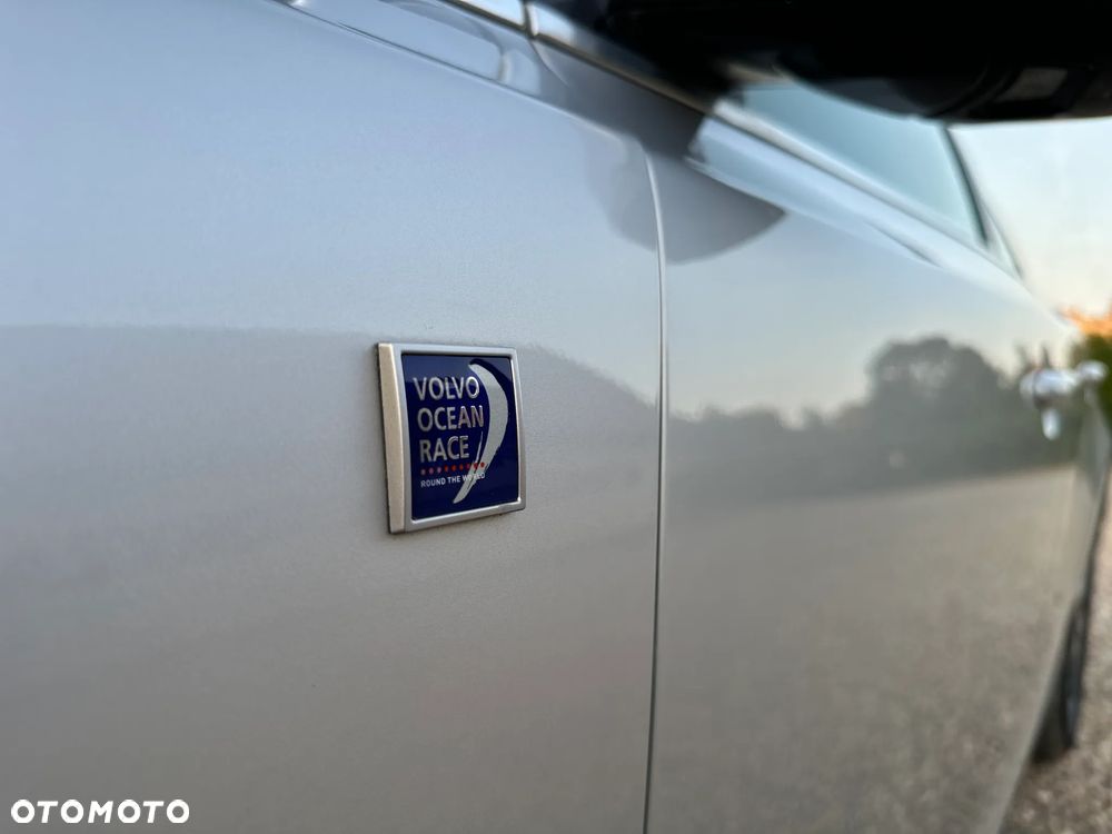 Volvo V40 Cross Country D2 Drive-E Ocean Race - 26