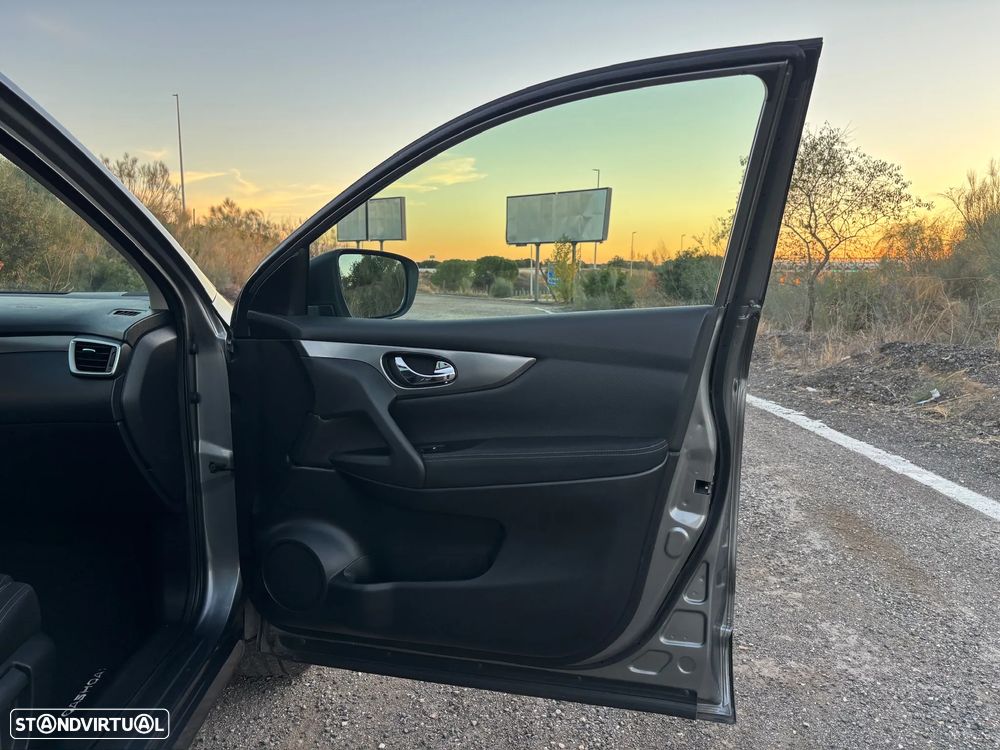 Nissan Qashqai 1.5 dCi N-Connecta 18 PS - 21