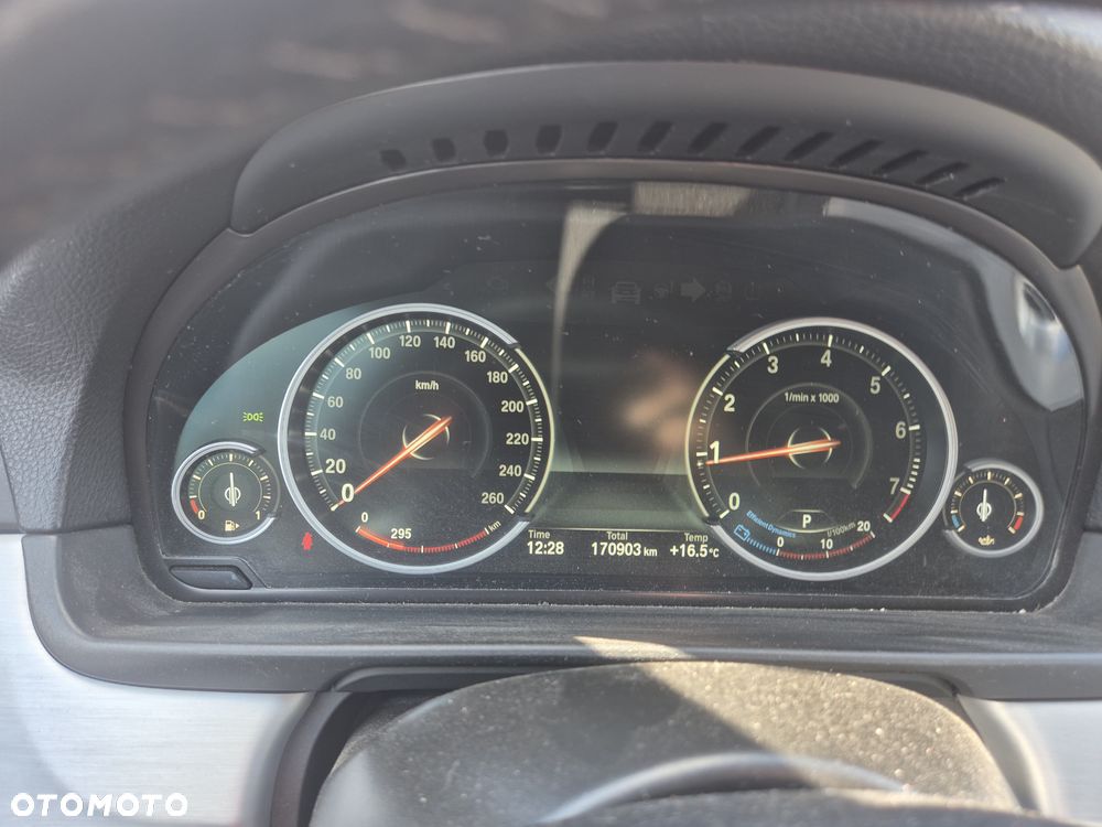 BMW Seria 5 - 10