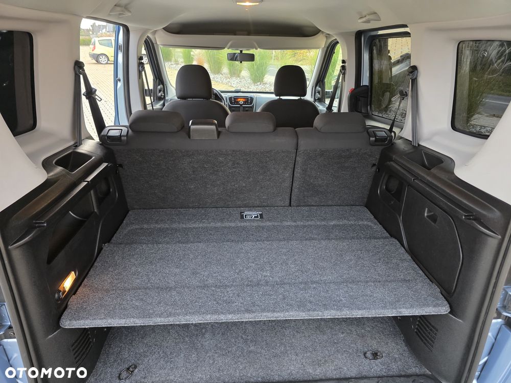 Opel Combo - 12