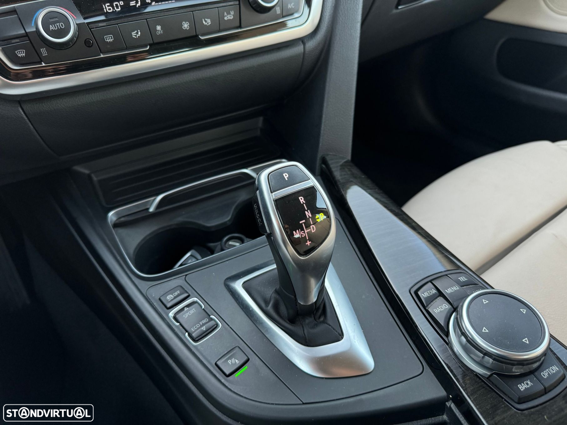 BMW 428 Gran Coupé i Line Luxury Auto - 24