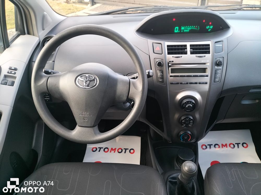 Toyota Yaris 1.0 VVT-i Cool - 9