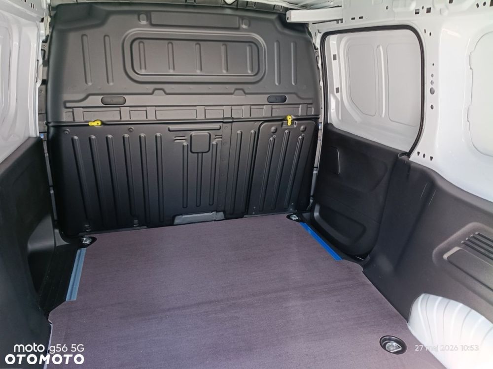 Opel COMBO - 11