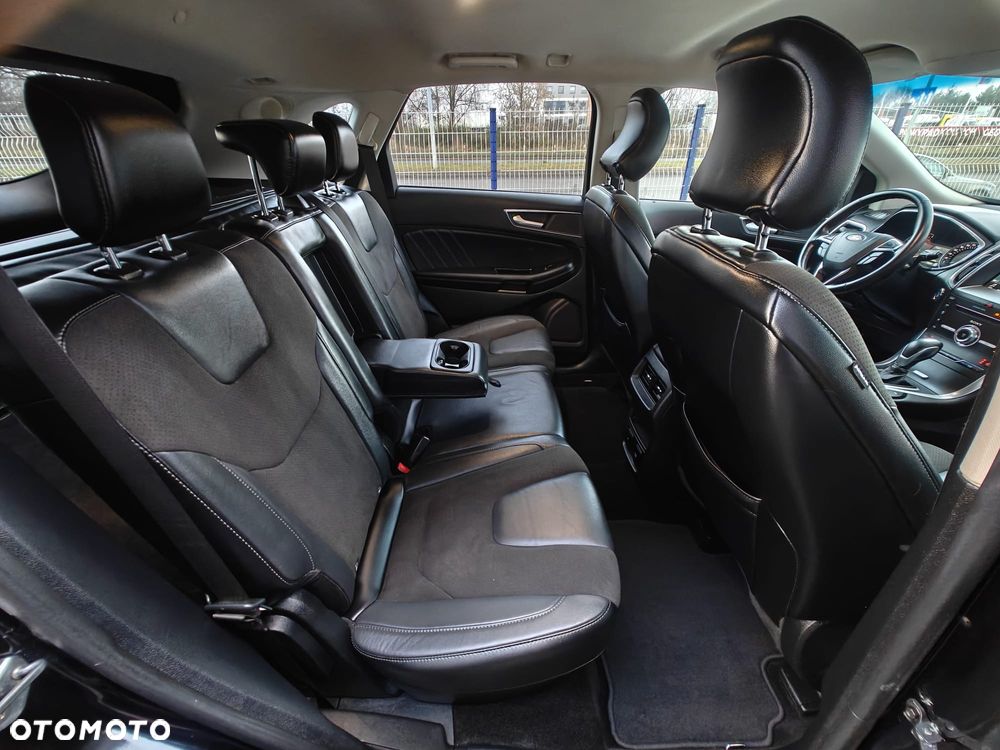 Ford Edge 2.0 TDCi Twin-Turbo 4WD ST-Line - 24