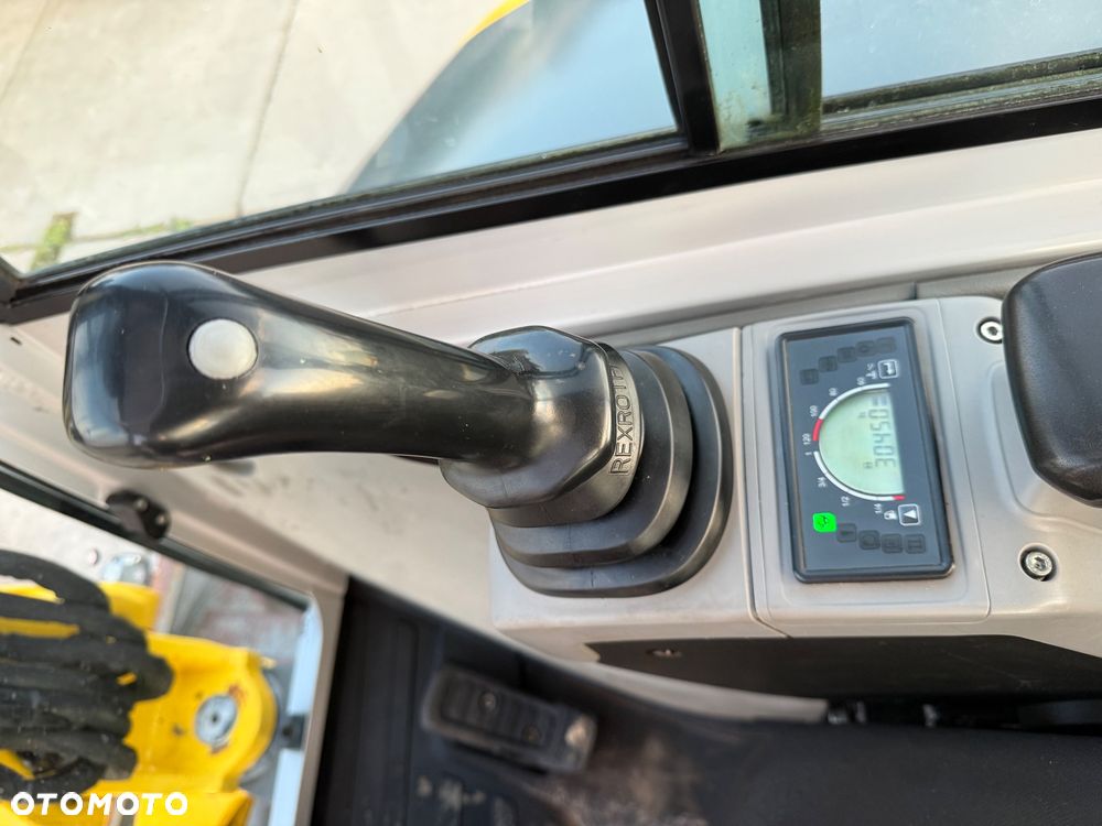 Wacker Neuson EZ26 - 14
