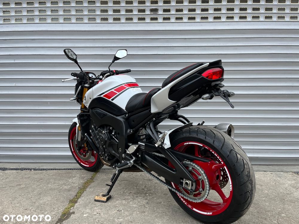 Yamaha FZ - 37