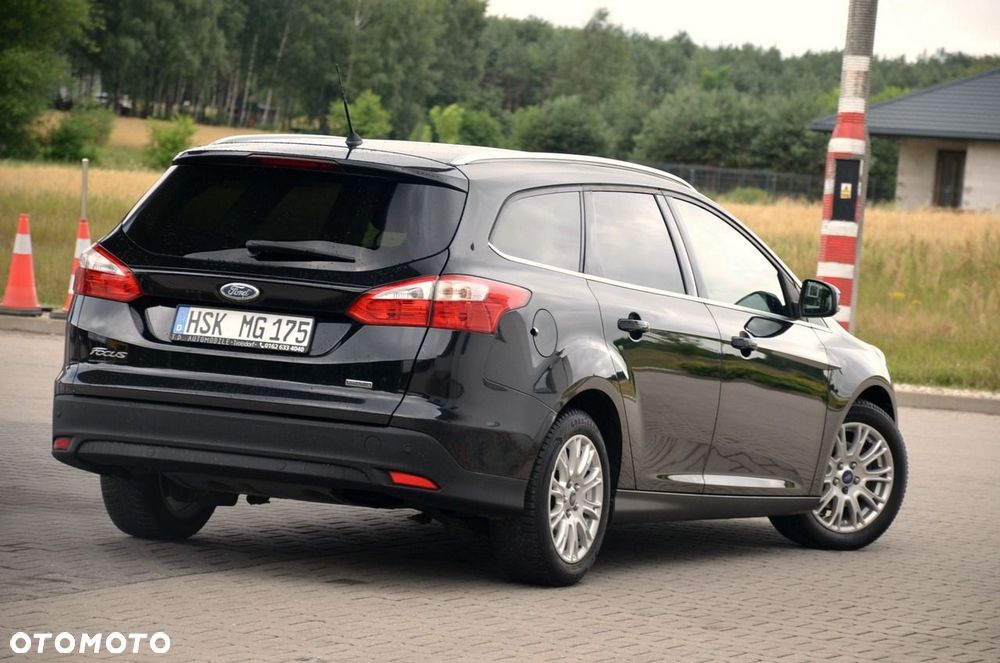 Ford Focus - 8