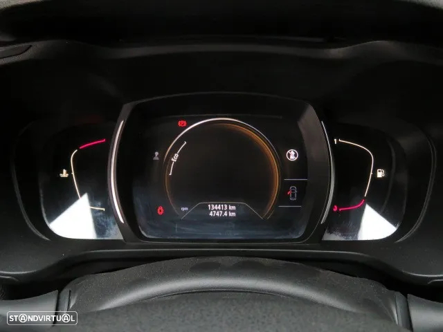 Renault Kadjar 1.5 dCi Exclusive - 11